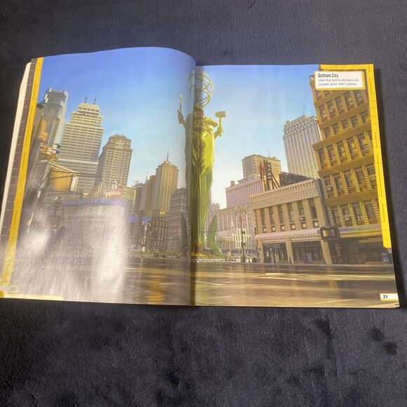 Lego The Batman Movie Ultimate Sticker Collection More Than 1000 Stickers - Picture 3 of 7